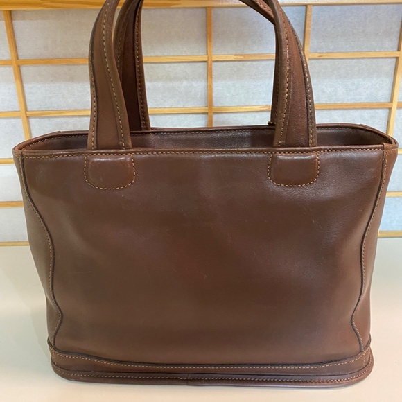 COACH Vintage Bleecker Brown Leather Handbag. In excellent condition! - Picture 2 of 6